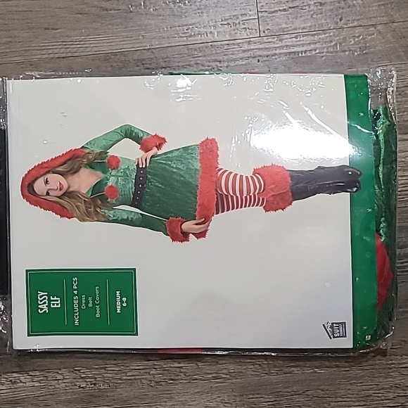 NWT Green & Red Sassy Elf Santa Costume Set - Picture 4 of 10